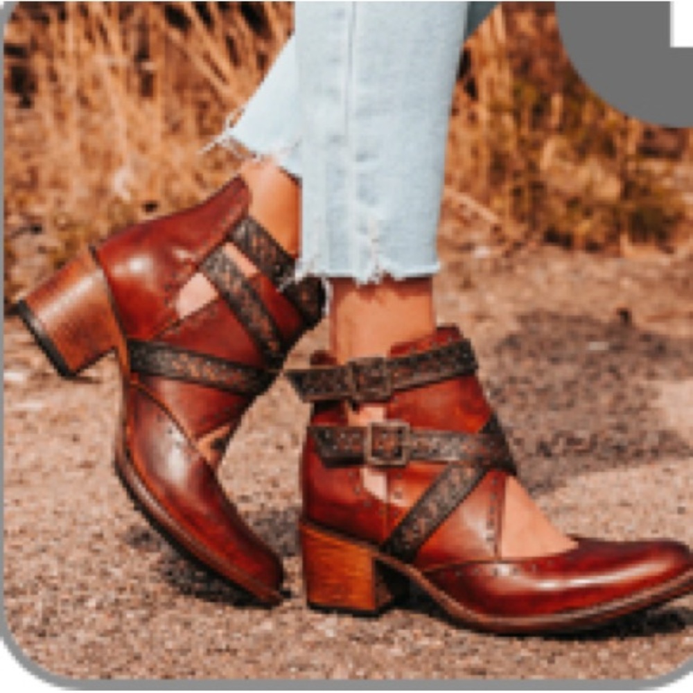 Freebird Two-Tone Leather Heeled Boots